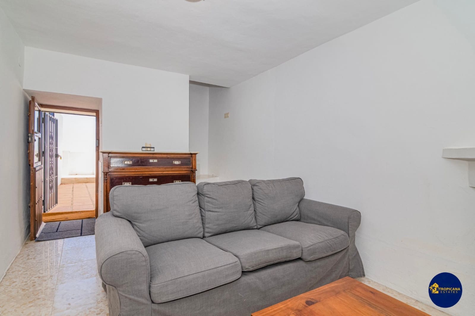 4 sovrum Finca/Hus på landet till salu i Almunecar med garage - 219 000 € (Ref: 9961765)