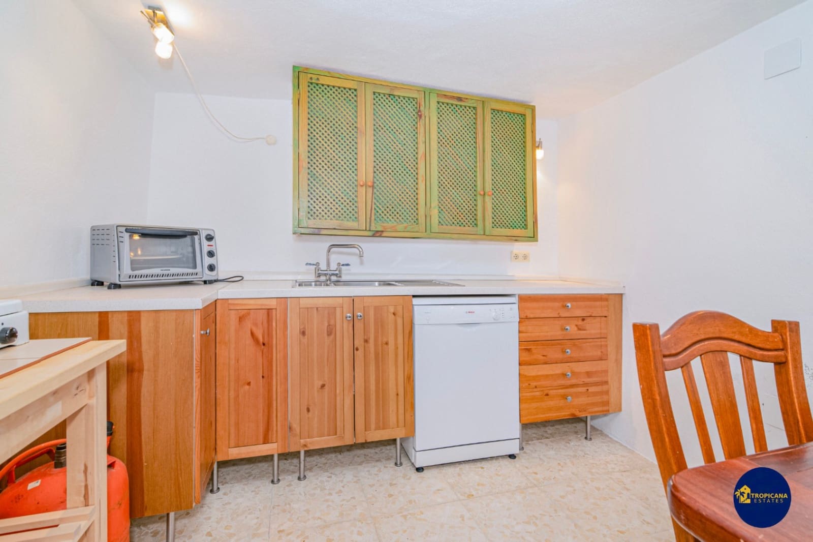 4 sovrum Finca/Hus på landet till salu i Almunecar med garage - 219 000 € (Ref: 9961765)