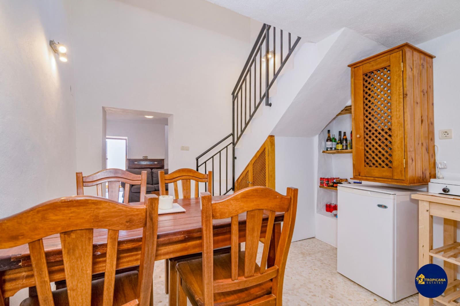 4 sovrum Finca/Hus på landet till salu i Almunecar med garage - 219 000 € (Ref: 9961765)