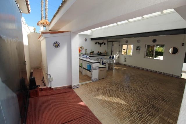 5 slaapkamer Villa te koop in Los Balcones - € 309.000 (Ref: 10006142)