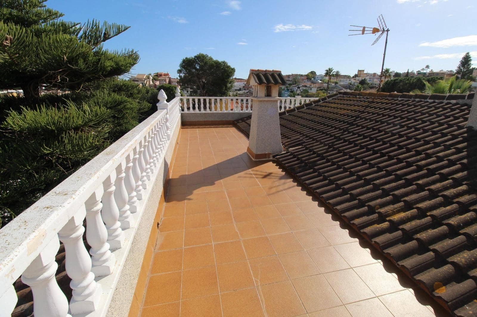 5 slaapkamer Villa te koop in Los Balcones - € 309.000 (Ref: 10006142)