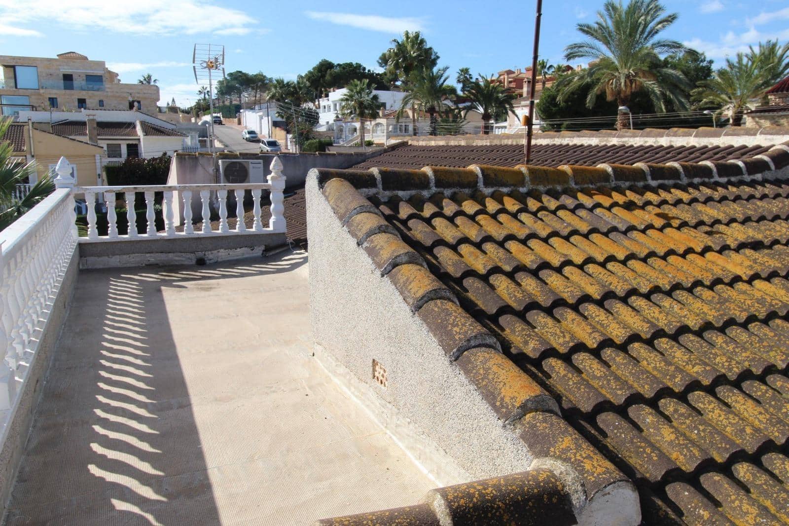 5 slaapkamer Villa te koop in Los Balcones - € 309.000 (Ref: 10006142)