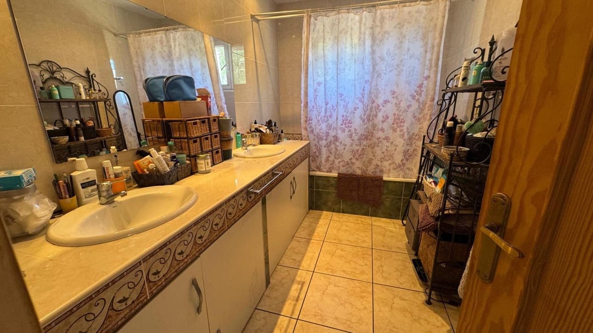 Finca/Casa Rural de 6 habitaciones en Albatera en venta con piscina - 280.000 € (Ref: 10015008)