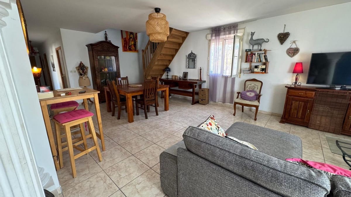Finca/Casa Rural de 6 habitaciones en Albatera en venta con piscina - 280.000 € (Ref: 10015008)