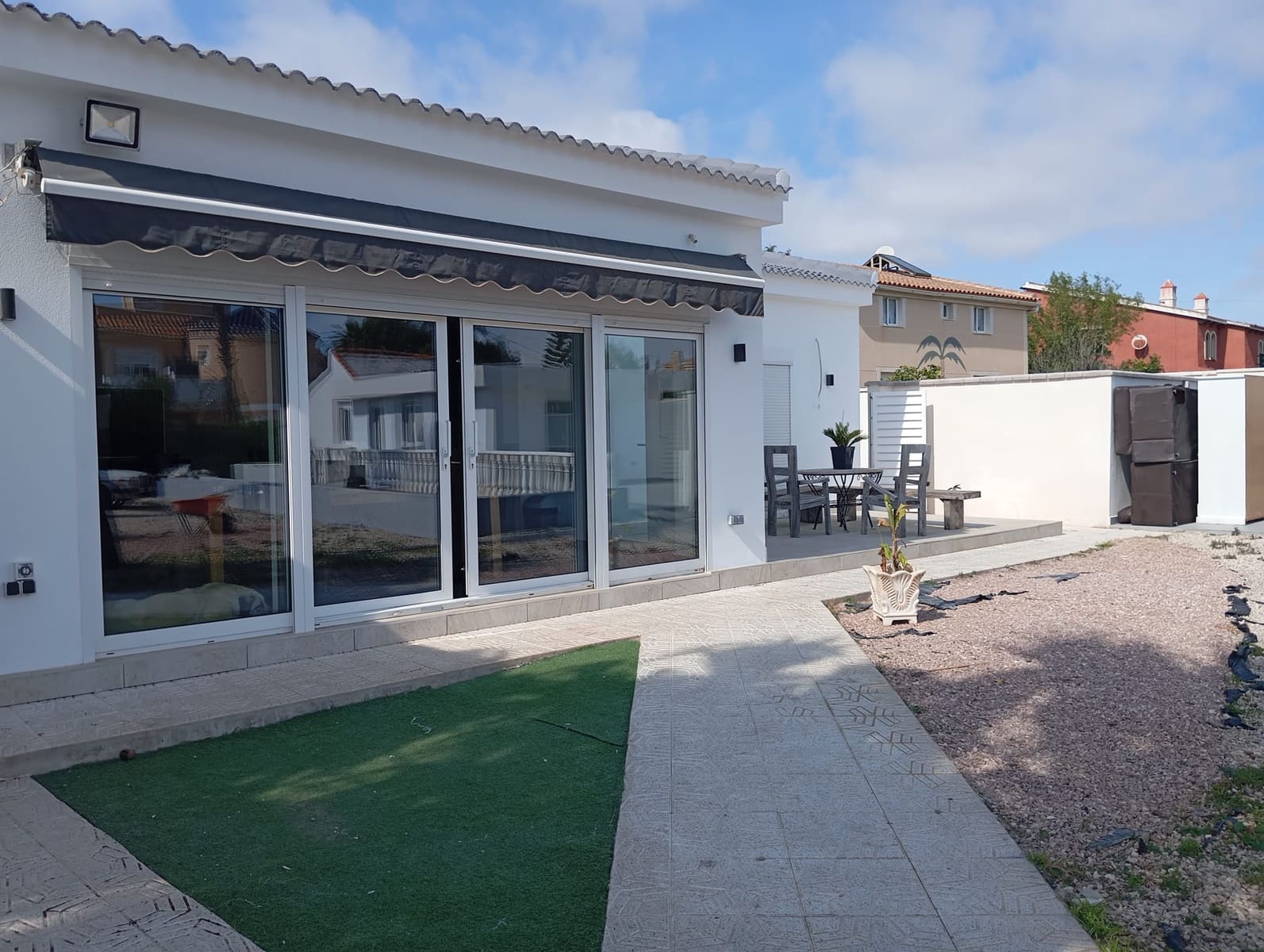 4 bedroom Villa for sale in Cabo Roig with pool - € 695,000 (Ref: 10018167)