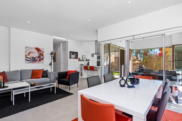 3 slaapkamer Appartement te koop in Villamartin, Orihuela met zwembad - € 319.000 (Ref: 10044178)