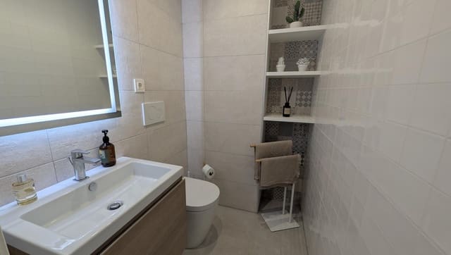 4 Zimmer Villa zu verkaufen in Santiago de la Ribera, San Javier mit Pool Garage - 475.000 € (Ref: 10044387)