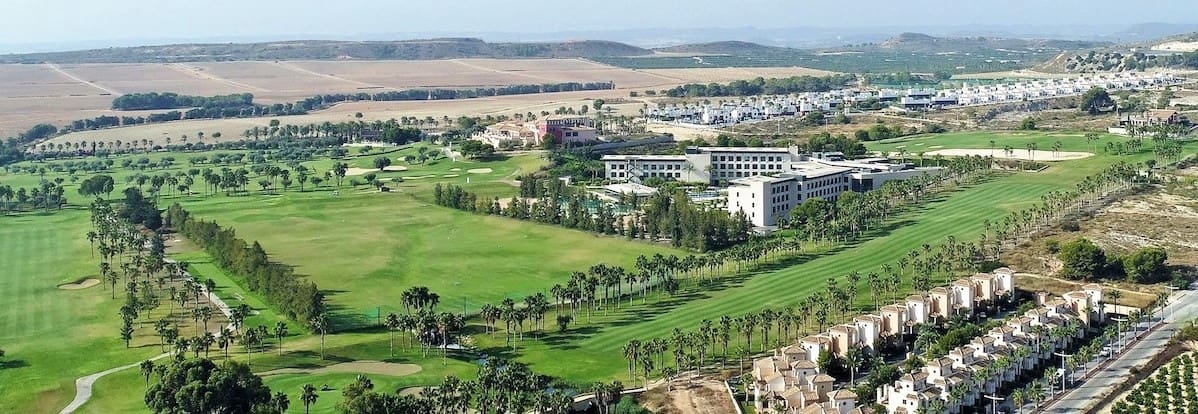 Ático de 2 habitaciones en Algorfa en venta con piscina garaje - 125.000 € (Ref: 10118383)