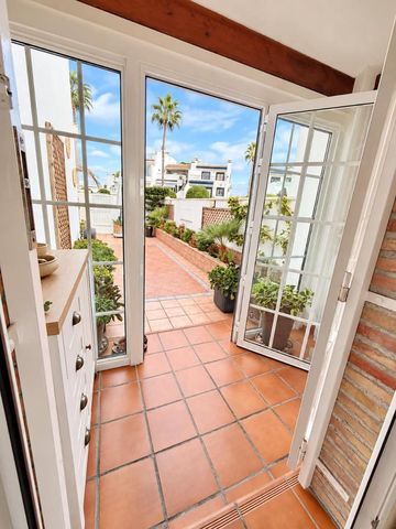 3 quarto Moradia para venda em Villamartin, Orihuela com piscina - 479 995 € (Ref: 10118641)