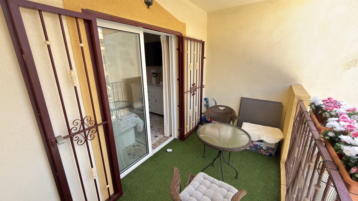 3 bedroom Townhouse for sale in La Zenia with pool - € 209,950 (Ref: 10127516)