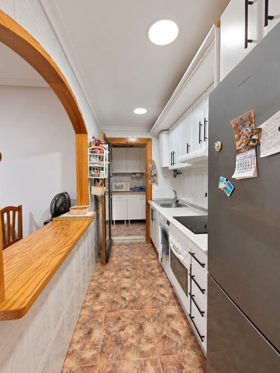 2 soveværelse Lejlighed til salg i Los Alcazares med swimmingpool - € 179.000 (Ref: 10127525)
