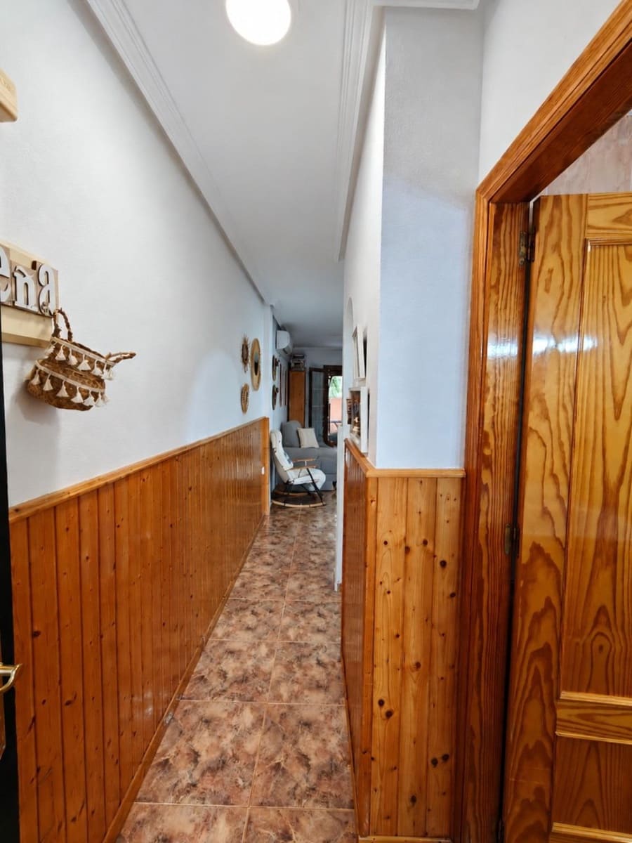 2 soveværelse Lejlighed til salg i Los Alcazares med swimmingpool - € 179.000 (Ref: 10127525)