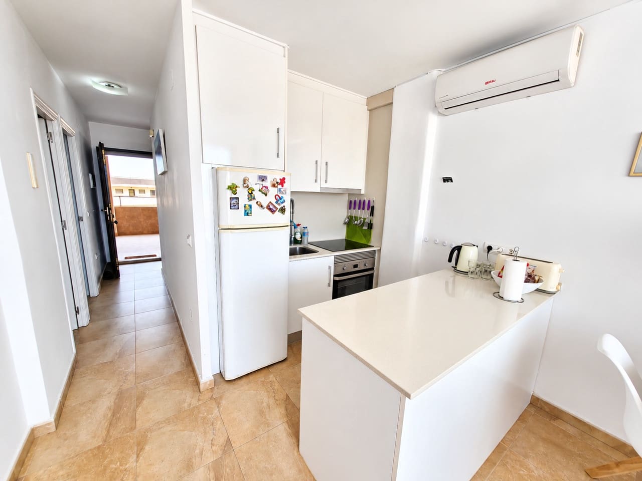 2 sovrum Takvåning till salu i Torrevieja med garage - 149 900 € (Ref: 10132379)