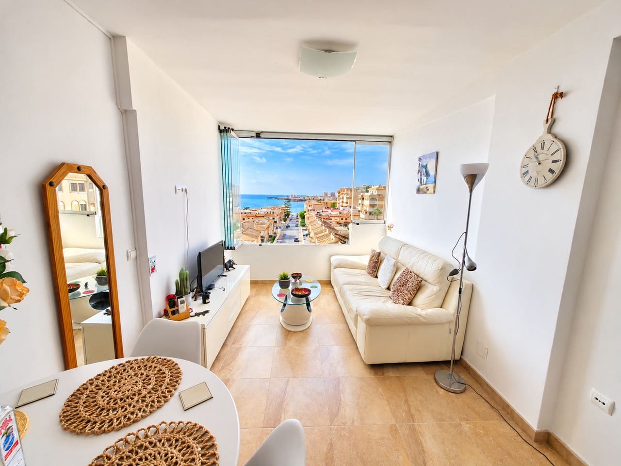 2 sovrum Takvåning till salu i Torrevieja med garage - 149 900 € (Ref: 10132379)