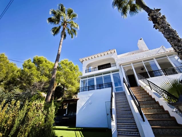 2 soveværelse Penthouse til salg i Villamartin, Orihuela med swimmingpool - € 214.995 (Ref: 10150448)
