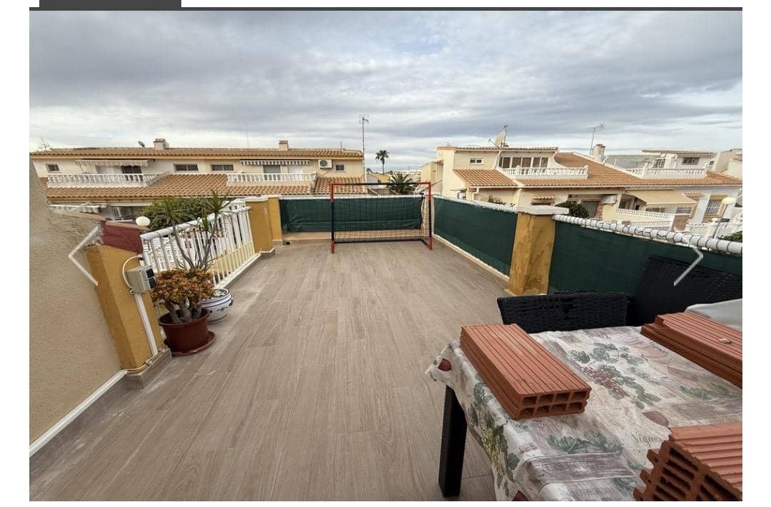 4 sypialnia Dom na sprzedaż w Playa Flamenca z basenem - 230 000 € (Ref: 10153130)