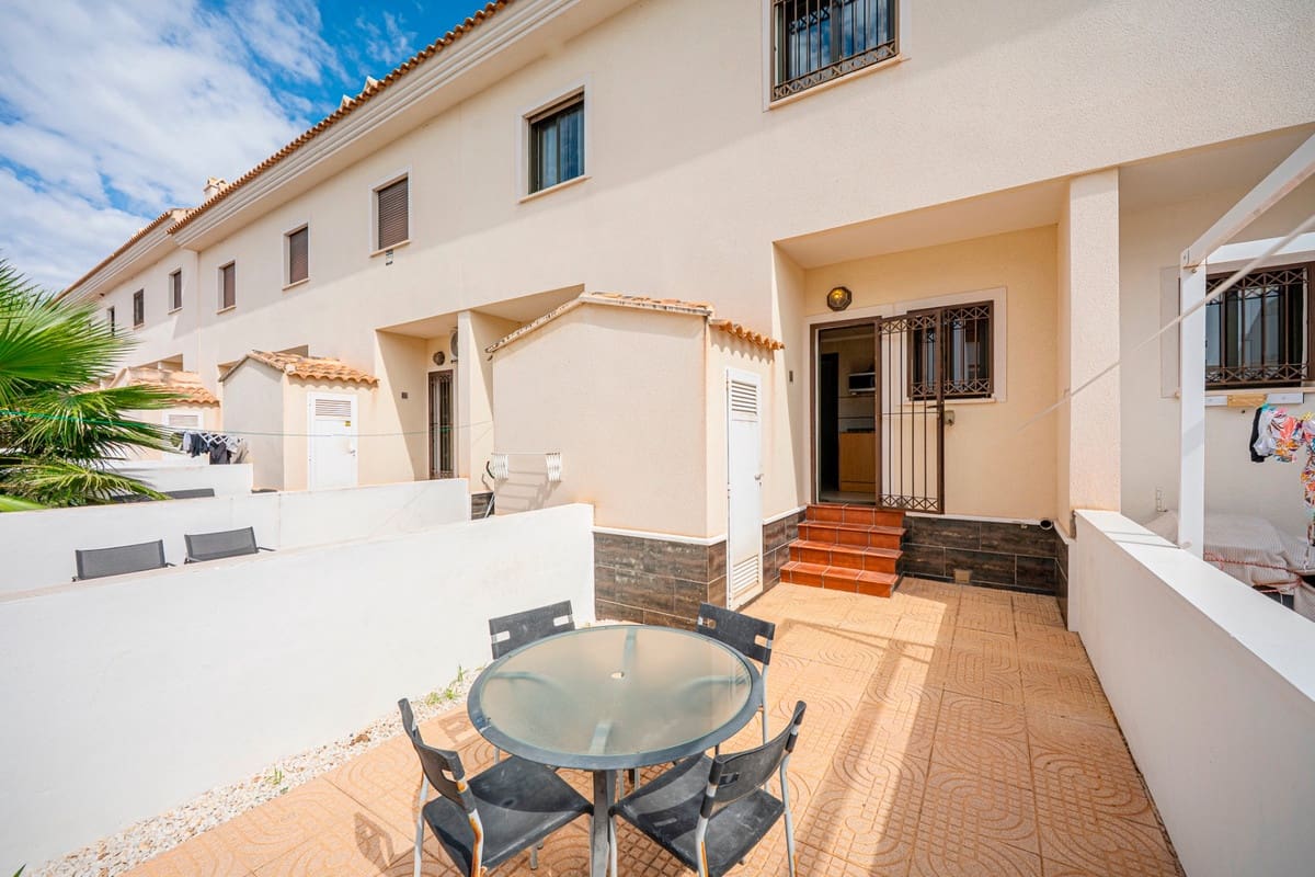 2 sovrum Hus till salu i Ciudad Quesada med pool garage - 195 000 € (Ref: 10168100)