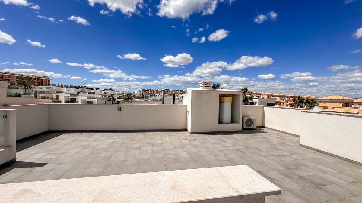 2 soverom Penthouse til salgs i Villamartin med svømmebasseng garasje - € 255 000 (Ref: 10168107)