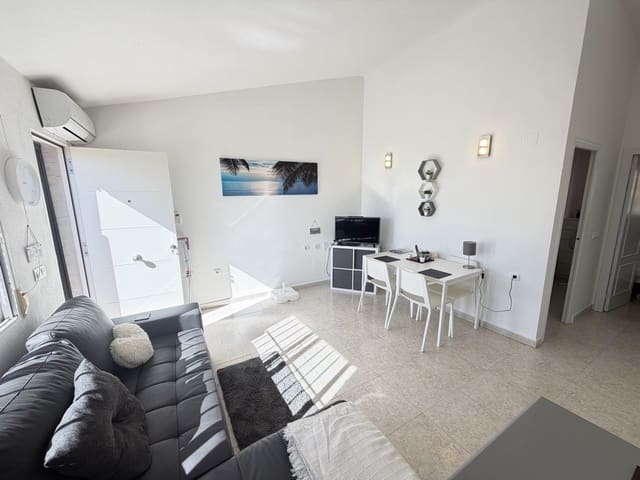 2 makuuhuone Kattohuoneisto myytävänä paikassa Villamartin, Orihuela mukana uima-altaan - 134 995 € (Ref: 10174857)