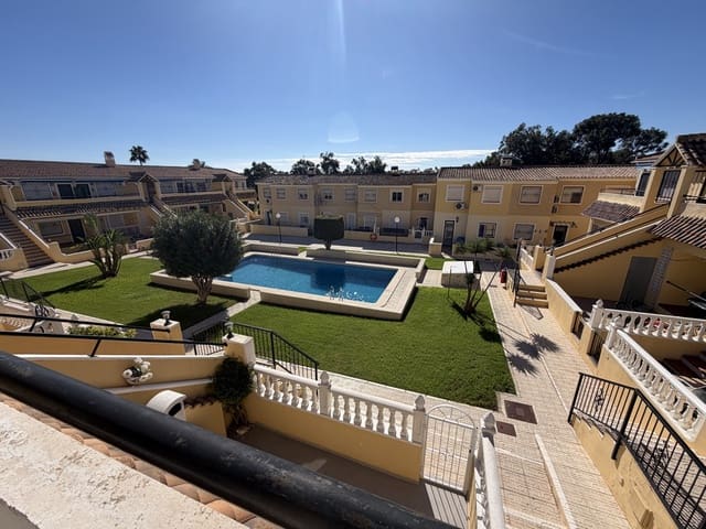 2 makuuhuone Kattohuoneisto myytävänä paikassa Villamartin, Orihuela mukana uima-altaan - 134 995 € (Ref: 10174857)