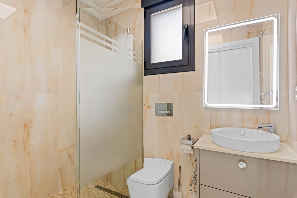 5 camera da letto Villa in vendita in Los Montesinos con piscina garage - 899.000 € (Rif: 8320872)