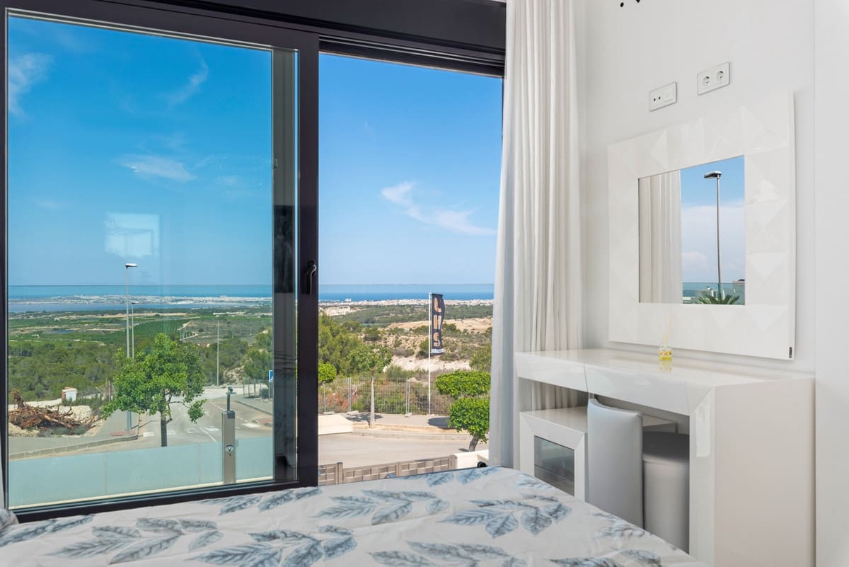 5 camera da letto Villa in vendita in Los Montesinos con piscina garage - 899.000 € (Rif: 8320872)