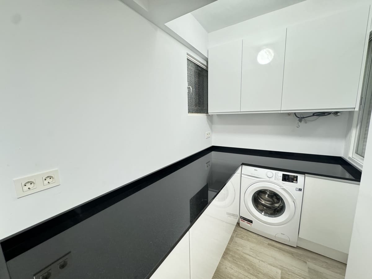 3 soveværelse Lejlighed til salg i Torrevieja - € 144.995 (Ref: 8399292)