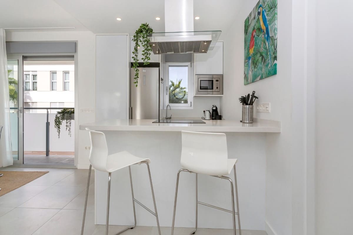 3 soverom Penthouse til salgs i Villamartin med svømmebasseng garasje - € 249 500 (Ref: 8412961)