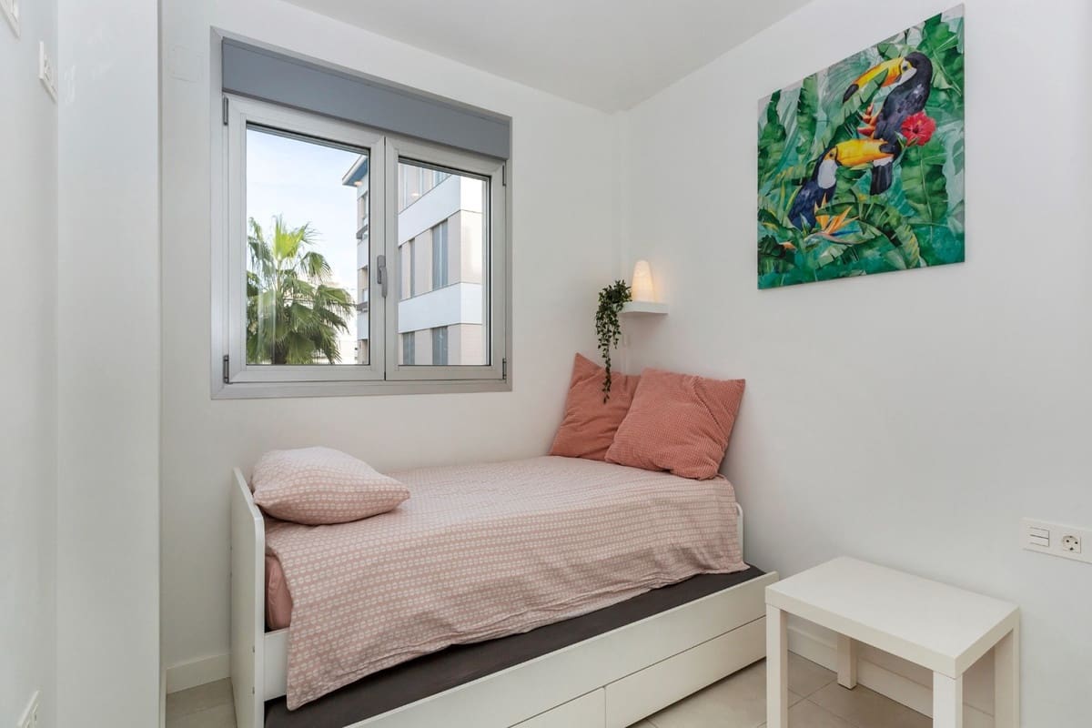 3 soverom Penthouse til salgs i Villamartin med svømmebasseng garasje - € 249 500 (Ref: 8412961)