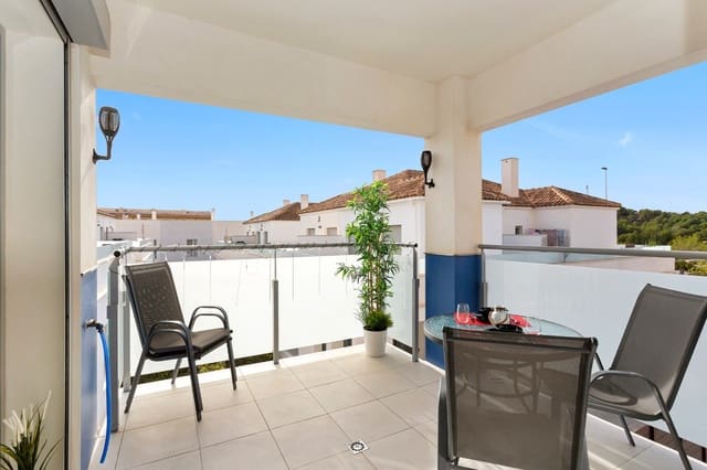 3 soverom Penthouse til salgs i Villamartin, Orihuela med svømmebasseng garasje - € 249 500 (Ref: 8412961)