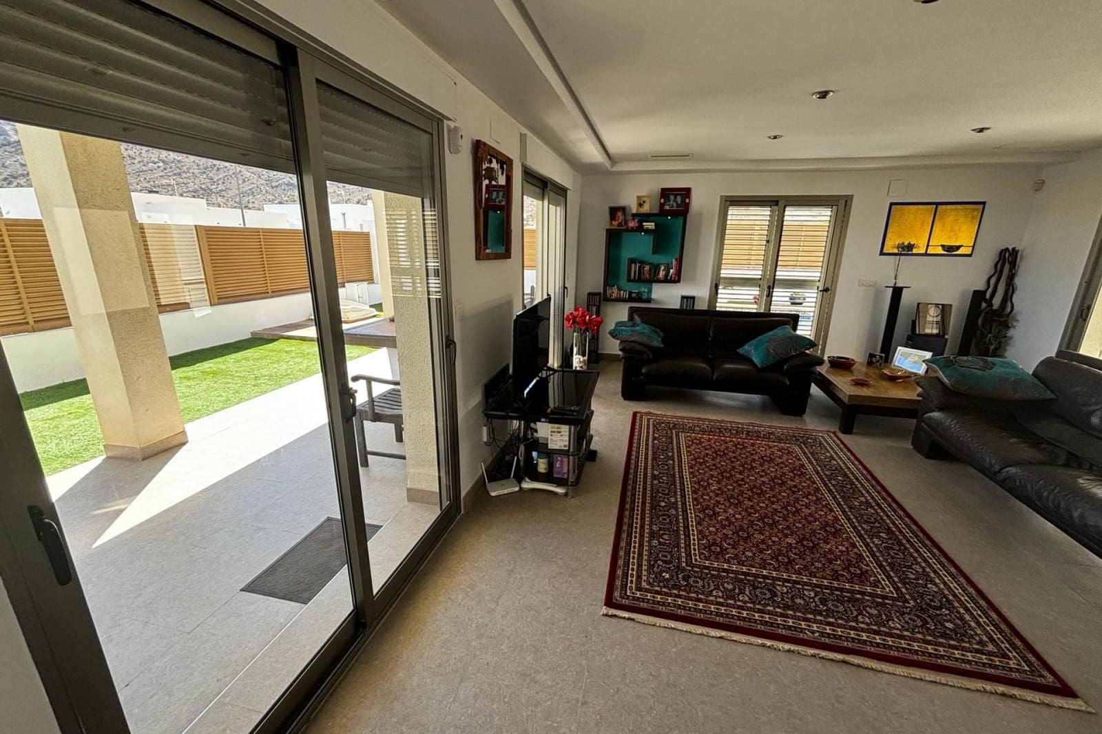 3 soverom Villa til salgs i Cox med svømmebasseng garasje - € 340 000 (Ref: 8495861)