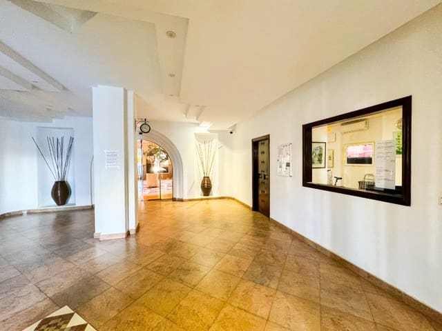 3 sypialnia Apartament na sprzedaż w Los Frutales, Torrevieja z basenem garażem - 350 000 € (Ref: 8757002)