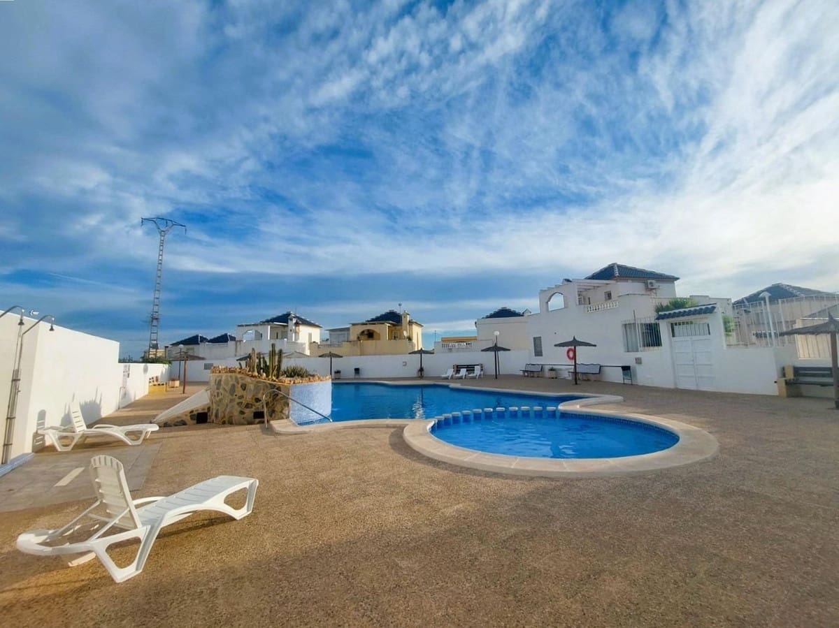 3 soveværelse Byhus til salg i Los Altos med swimmingpool - € 183.000 (Ref: 8796930)