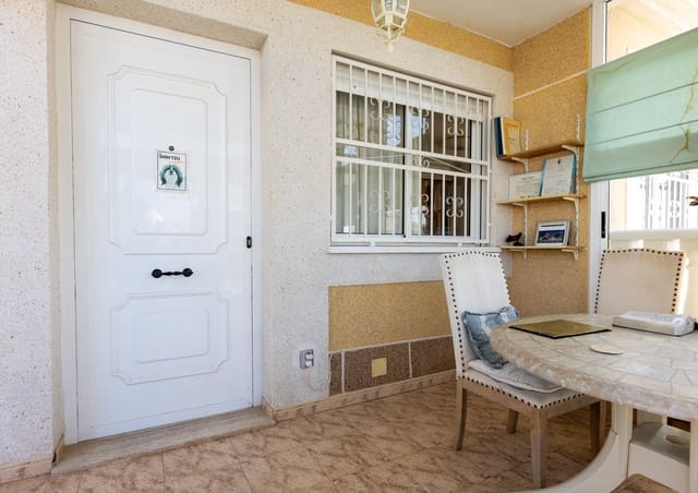 3 bedroom Villa for sale in Los Altos with pool - € 350,000 (Ref: 8810870)