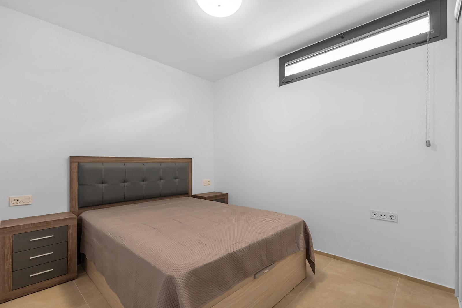 5 soveværelse Villa til salg i La Zenia med swimmingpool - € 1.150.000 (Ref: 8814123)