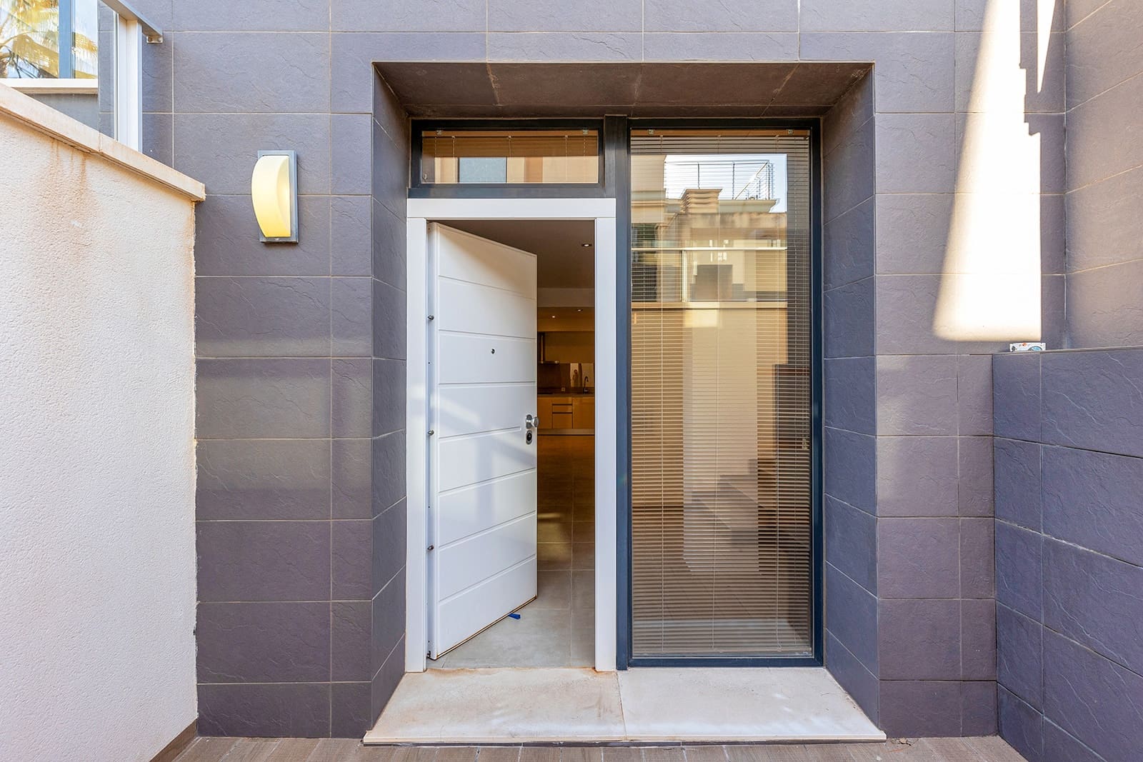 5 soveværelse Villa til salg i La Zenia med swimmingpool - € 1.150.000 (Ref: 8814123)