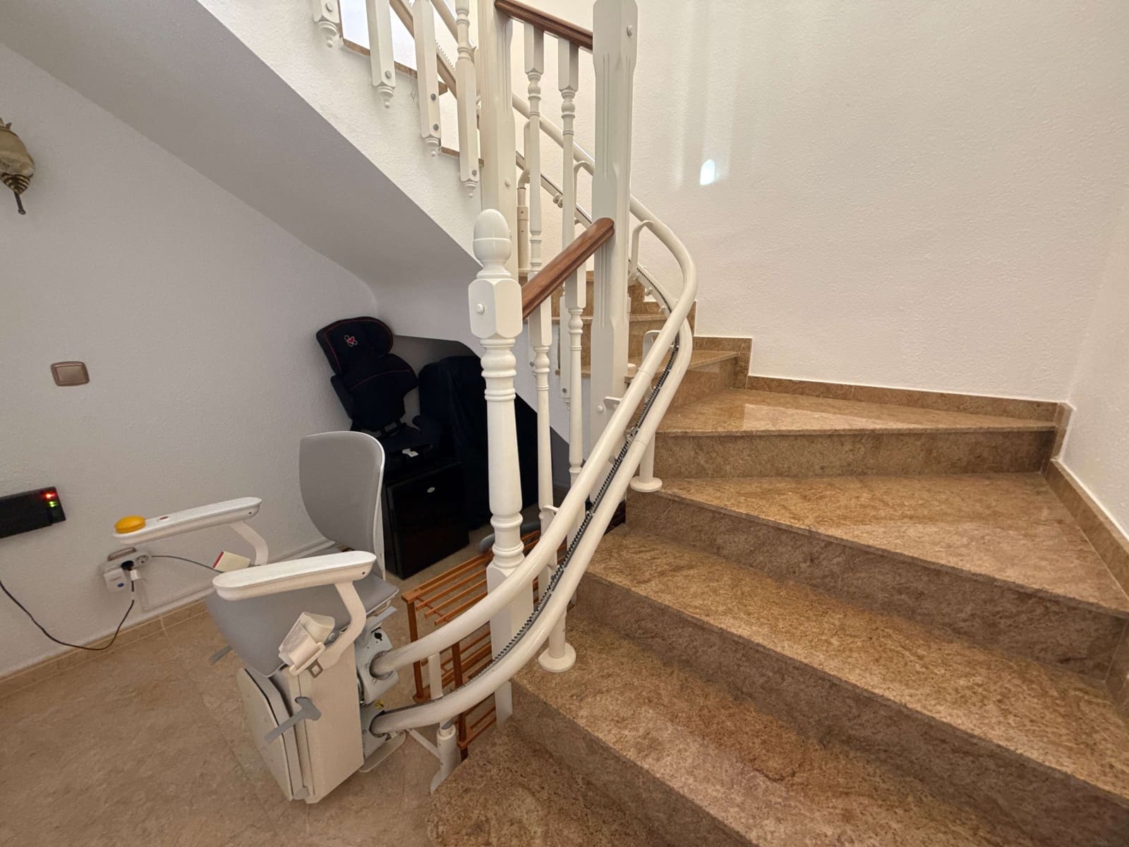 3 bedroom Villa for sale in Villamartin with pool garage - € 349,950 (Ref: 8826833)