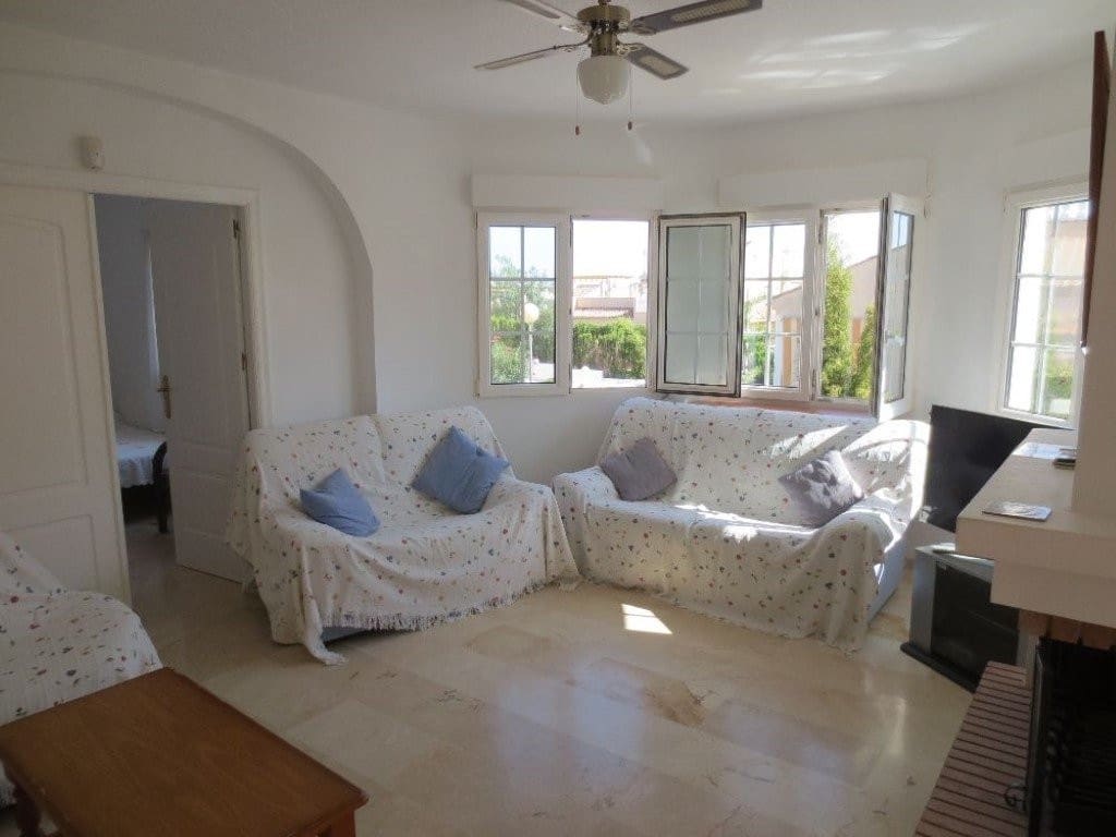 6 camera da letto Villa in vendita in Villamartin con piscina - 510.000 € (Rif: 8836115)