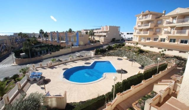 2 soverom Penthouse til salgs i Cabo Roig, Orihuela med svømmebasseng - € 330 000 (Ref: 8842869)