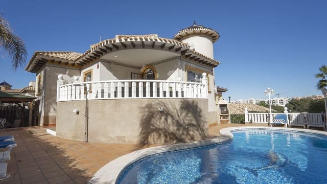 4 bedroom Villa for sale in Villamartin, Orihuela with pool garage - € 340,000 (Ref: 8877501)