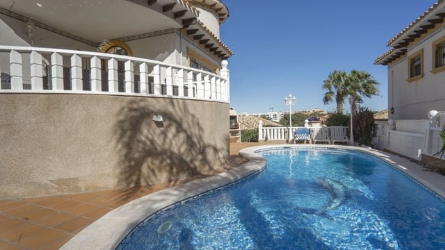 4 bedroom Villa for sale in Villamartin, Orihuela with pool garage - € 340,000 (Ref: 8877501)