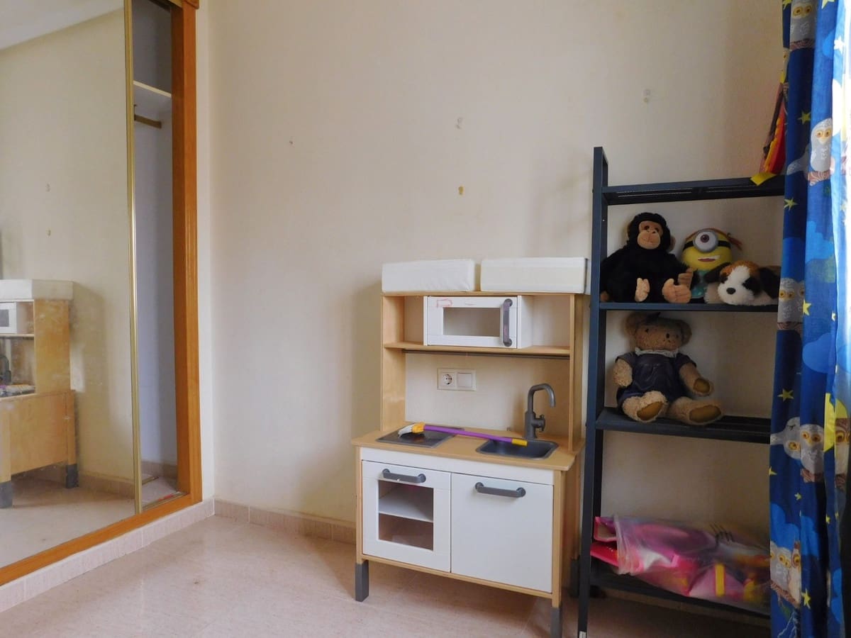 3 makuuhuone Huvila myytävänä paikassa Ciudad Quesada mukana uima-altaan - 190 000 € (Ref: 8945833)