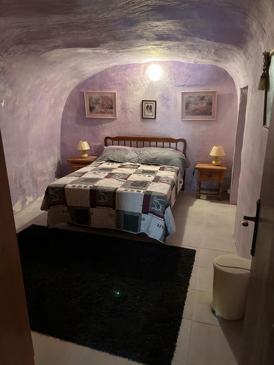 6 slaapkamer Finca/Landhuis te koop in Torre del Rico met zwembad - € 90.000 (Ref: 8948173)