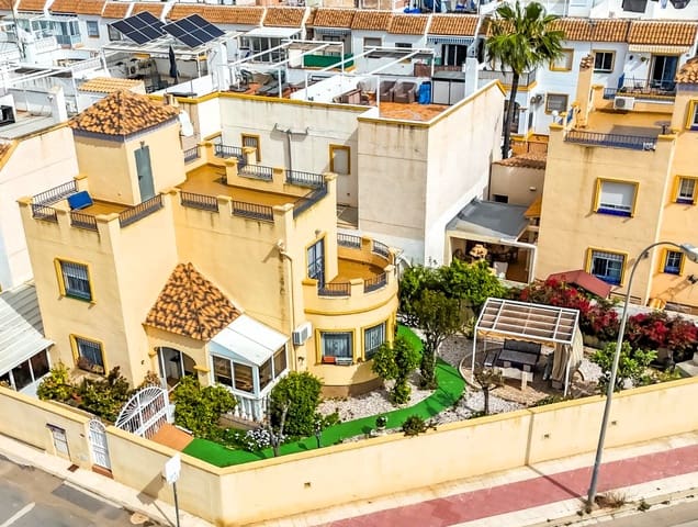 3 bedroom Villa for sale in Playa Flamenca, Orihuela with pool garage - € 299,999 (Ref: 8952395)