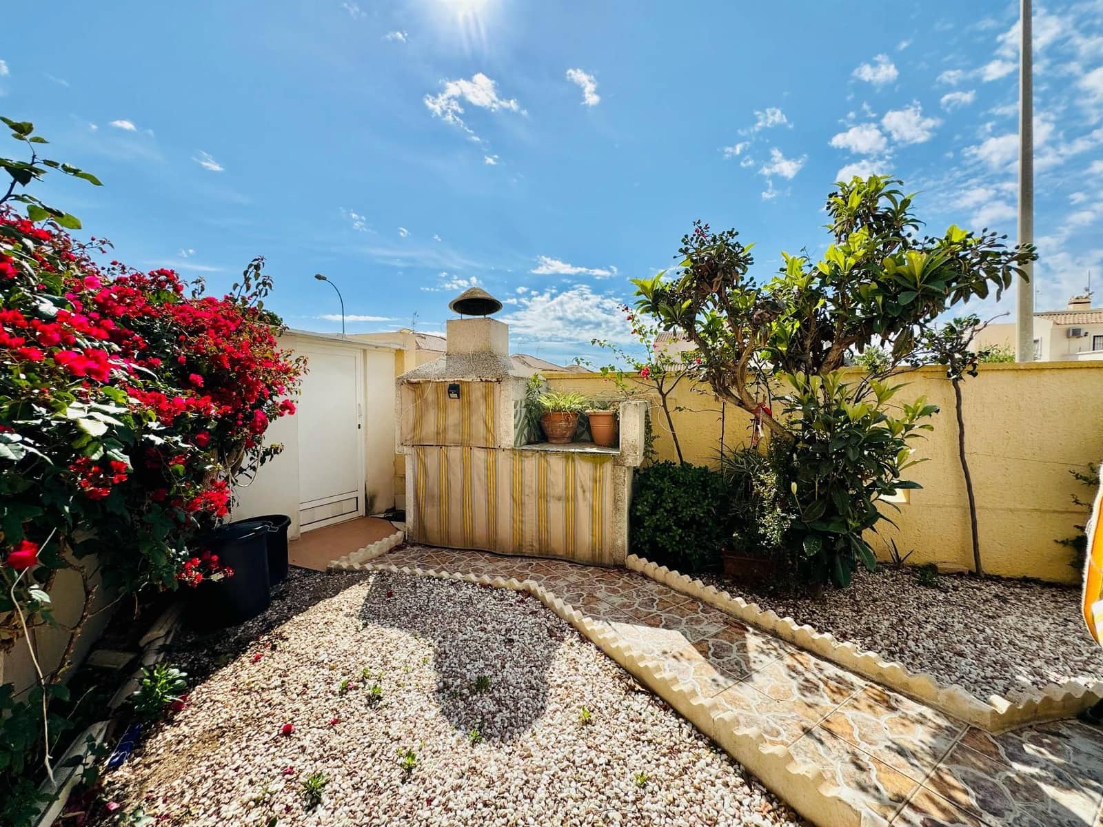 3 soverom Villa til salgs i Playa Flamenca med svømmebasseng garasje - € 299 999 (Ref: 8952395)