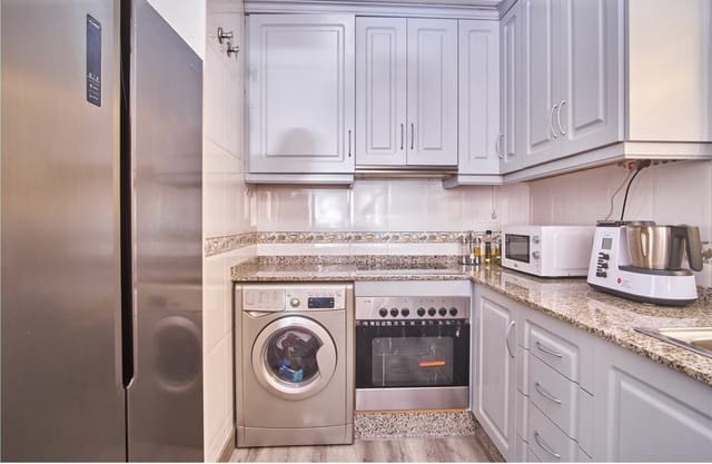 3 quarto Moradia para venda em Los Montesinos com piscina - 260 000 € (Ref: 8967727)