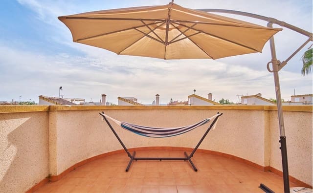3 soveværelse Villa til salg i Los Montesinos med swimmingpool garage - € 260.000 (Ref: 8967727)