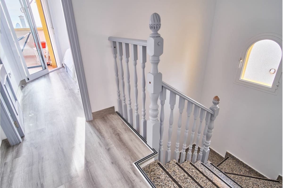 3 soveværelse Villa til salg i Los Montesinos med swimmingpool garage - € 260.000 (Ref: 8967727)