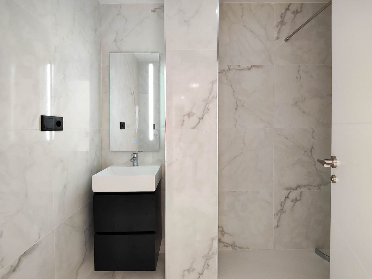 2 quarto Apartamento para venda em Orihuela Costa com piscina - 185 000 € (Ref: 8979923)