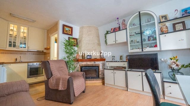 3 slaapkamer Huis te koop in Parque Acuático - Sector 25, Torrevieja met zwembad garage - € 168.000 (Ref: 8980401)